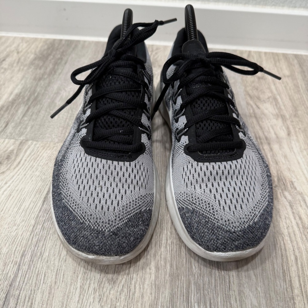 Nike Free RN 2017 Women's Running Shoes Gray White Sneakers Size 9 - Picture 2 of 8